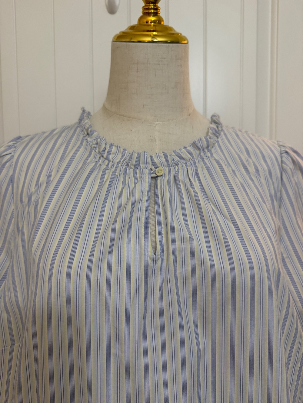 Talbots Blue and White Striped Top - Picture 3 of 11